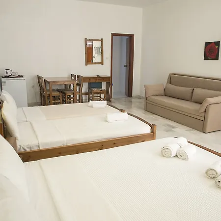 Revekka Apartment