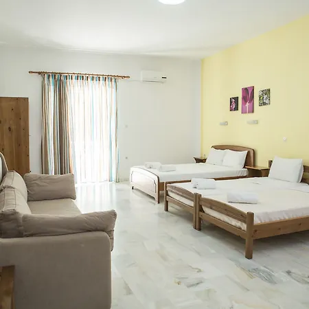 Revekka Apartment *
